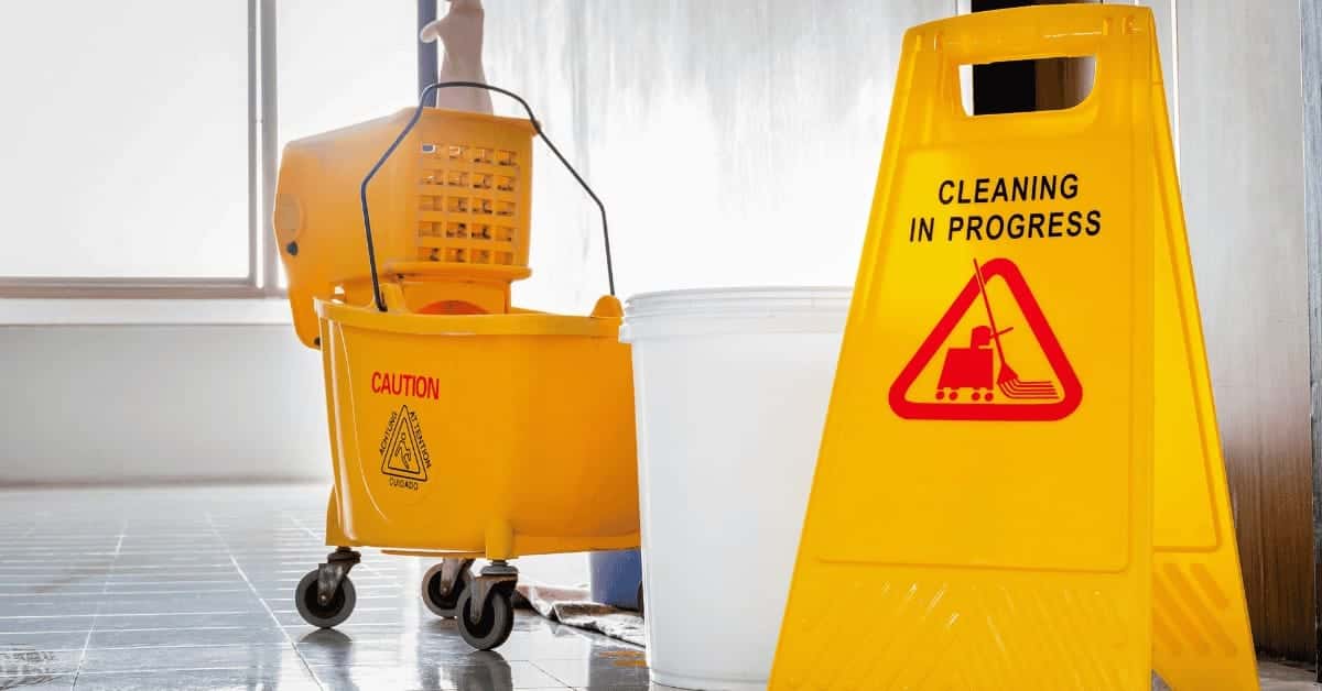 Emergency Commercial Cleaning Services: 5 Key Benefits for Businesses