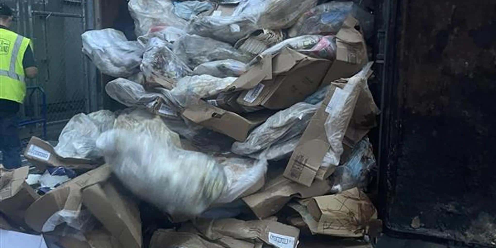 Commercial Waste Compactor Service Response Guide