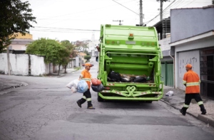 Why Our Customers Love Our Full-Service Junk Removal